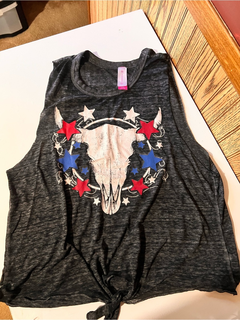 No Boundaries Charcoal Tank with Red & White Star Graphic